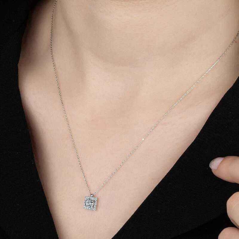 Swarovski Stone Solitaire Women's Silver Necklace