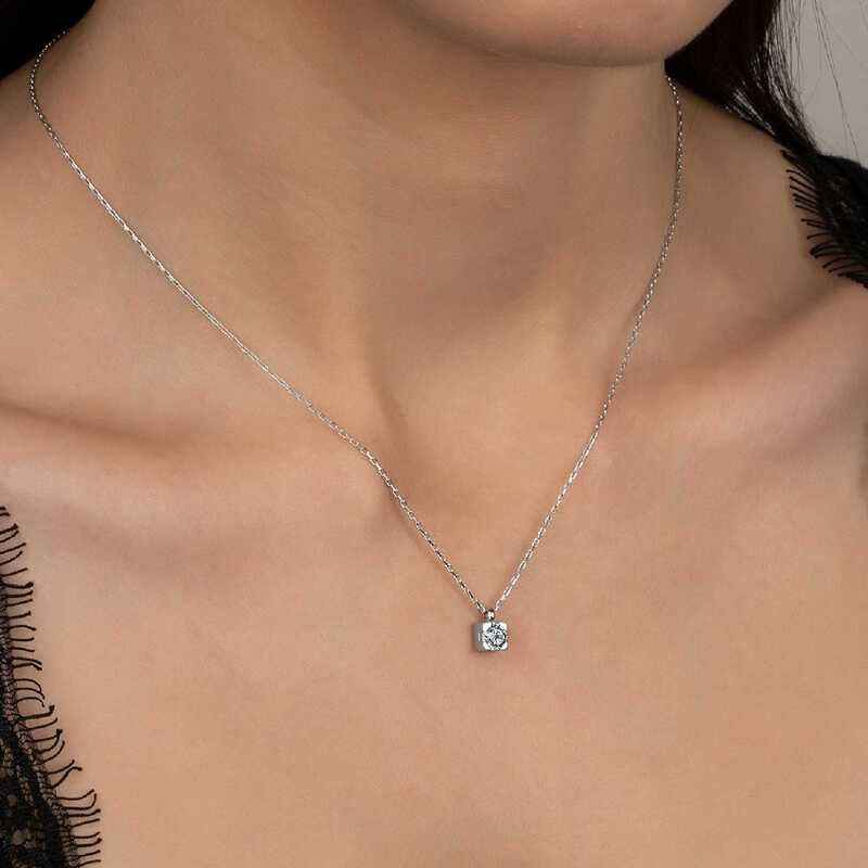 Swarovski Stone Solitaire Women's Silver Necklace