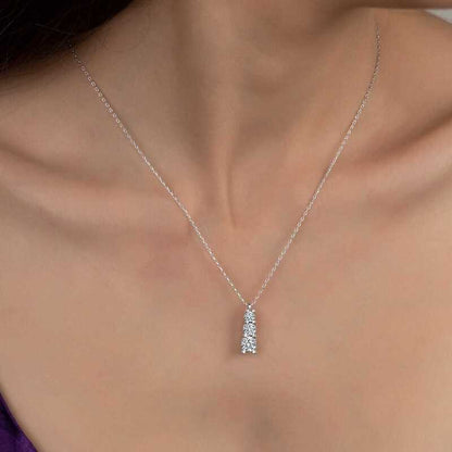 Collier en argent pour femme avec trois pierres Swarovski et une pierre