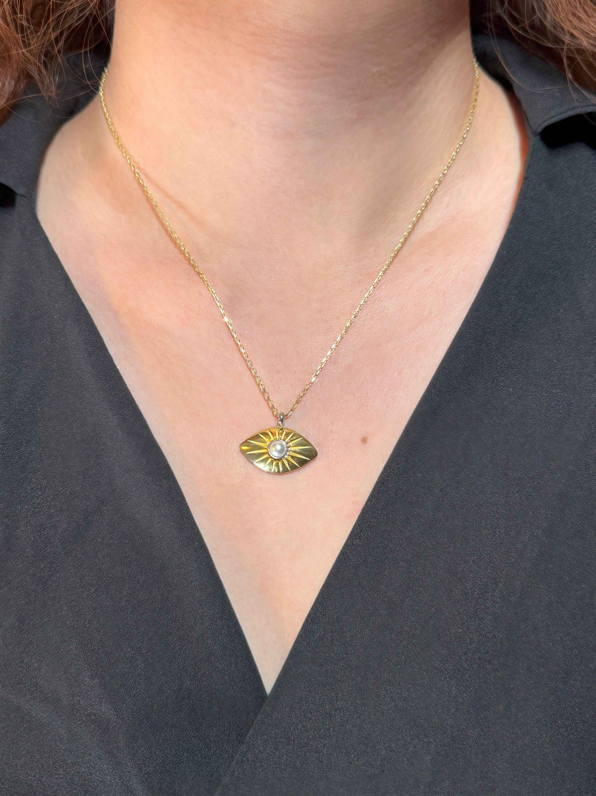 Pearl Eye Silver Necklace